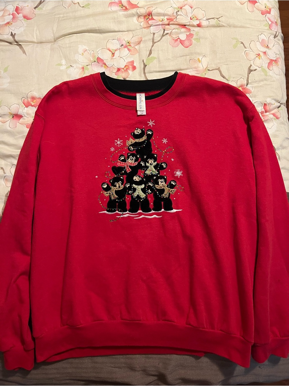 Decorated Originals Red Festive Black Bears Christmas Sweatshirt Size Large